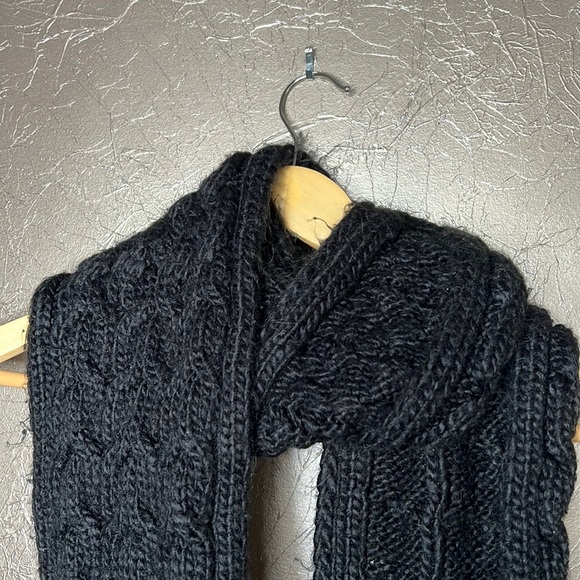 Berkshire Fashion Knit Scarf - Picture 3 of 7